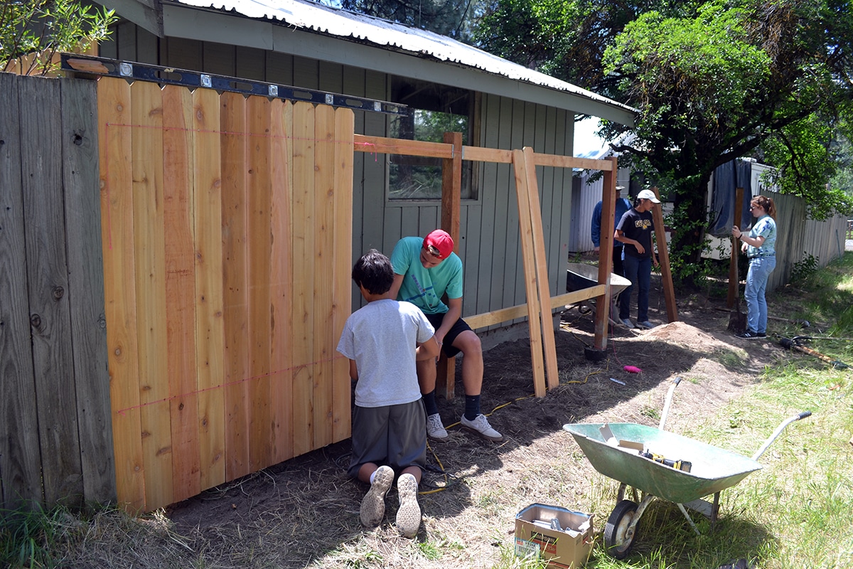 Chiloquin 2015 (11) Sierra Service Project