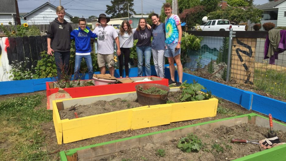 Community Crossing Smith River Sierra Service Project