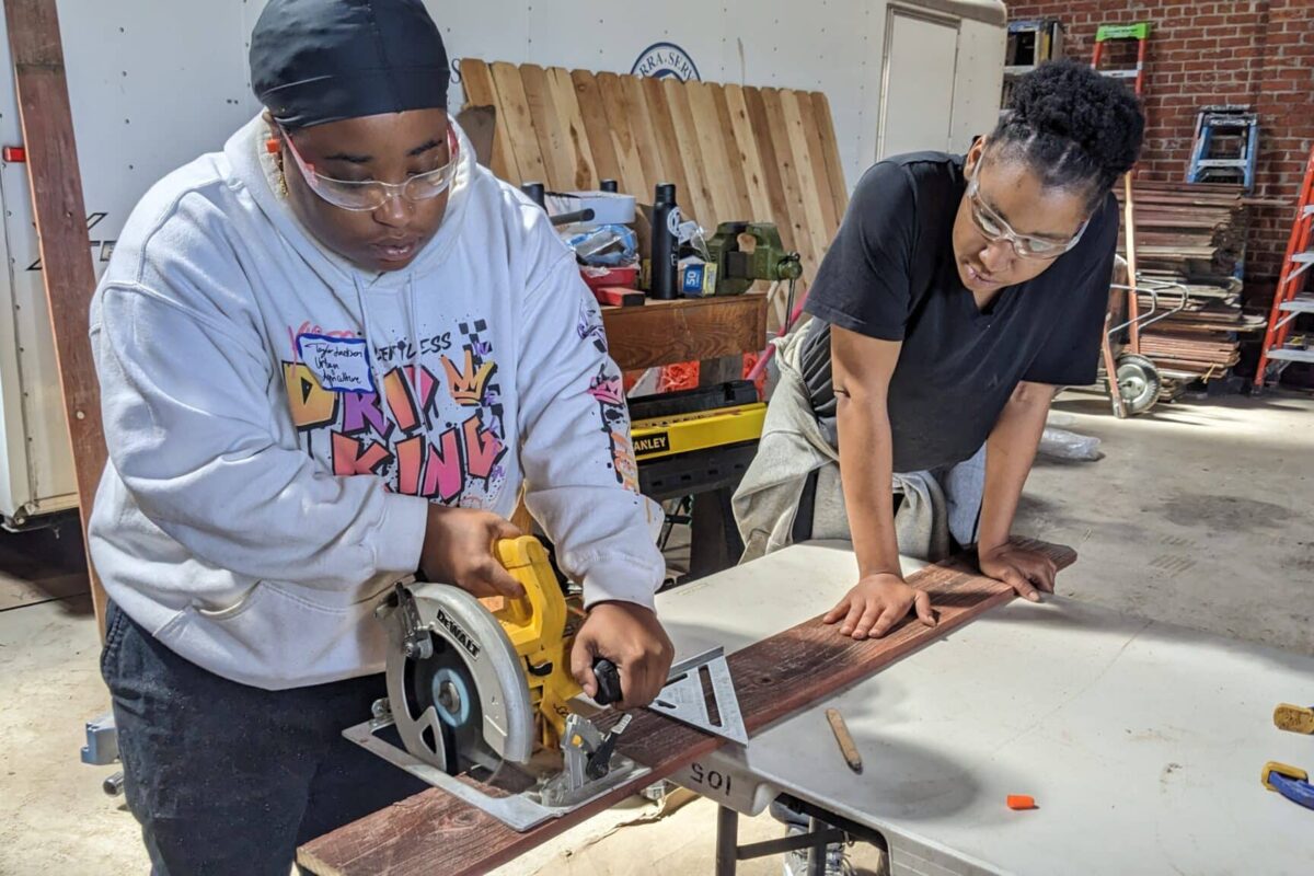 Taylor and Jai on saw Taylor and Jai on saw